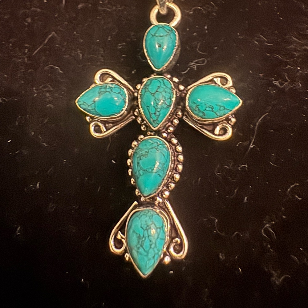 Turquoise and sterling ‎ Silver Cross Pendant Necklace - Picture 6 of 6